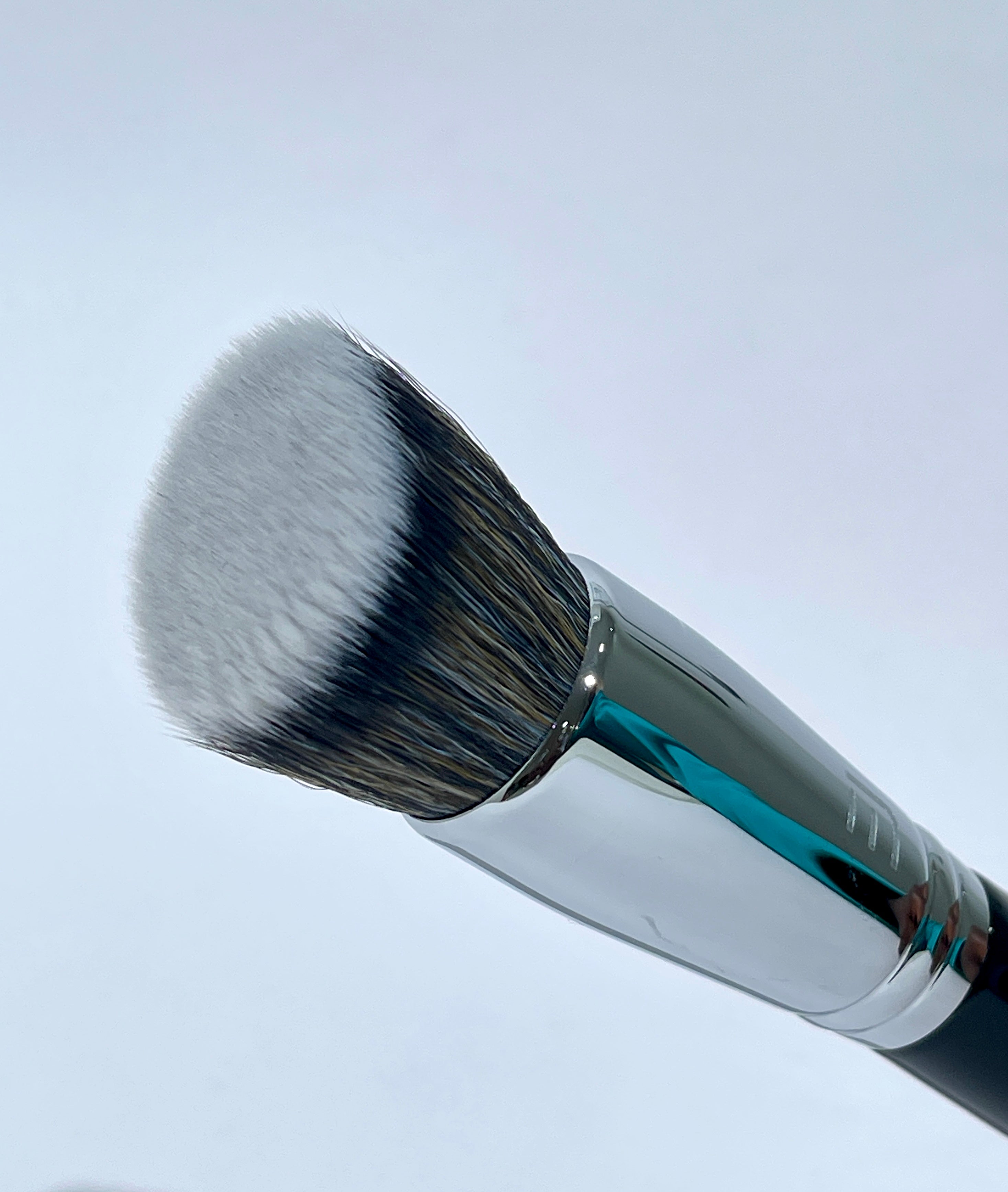 A Better Foundation Brush For Everyday Makeup