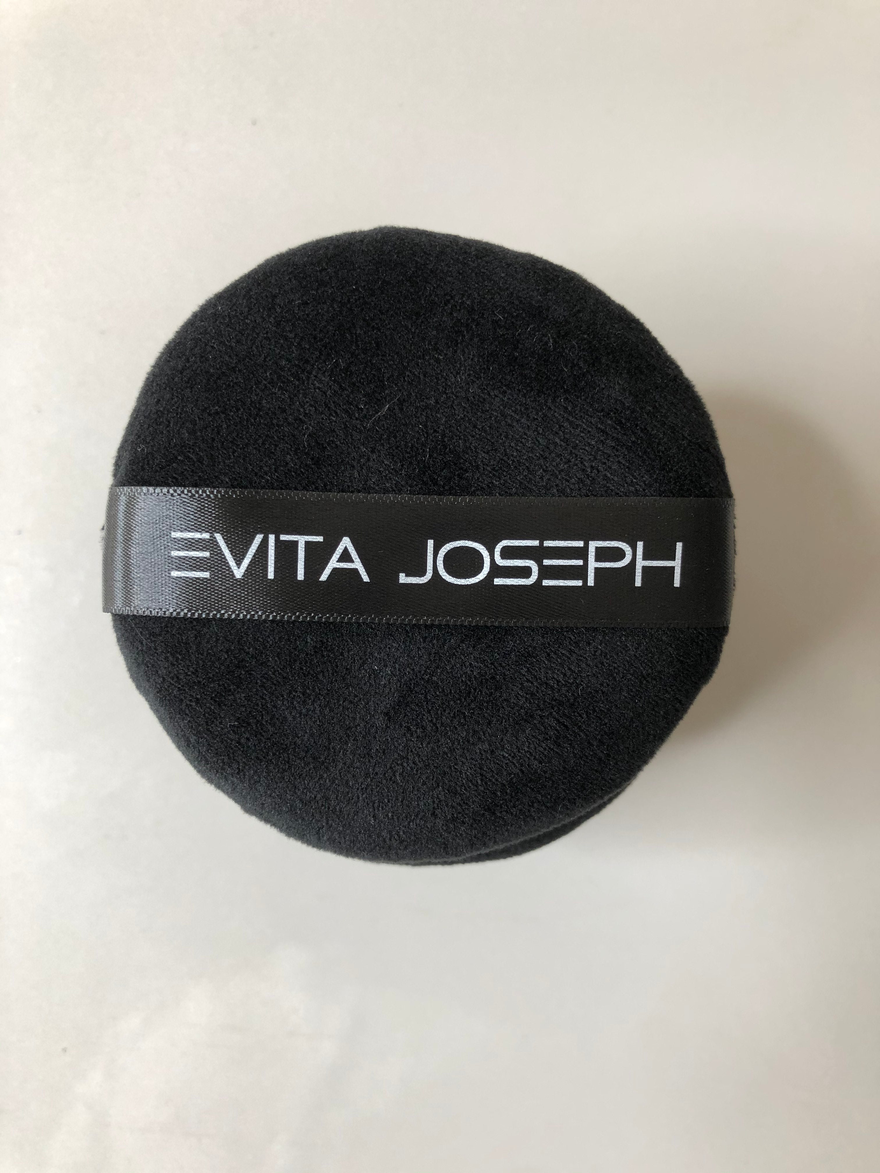 EVITA JOSEPH ROUND COSMETIC PUFF