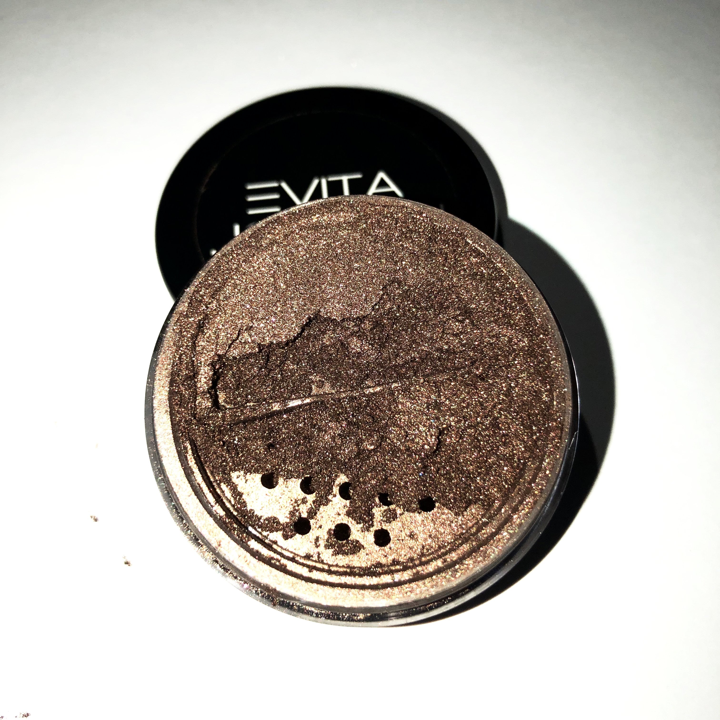 p48 Star Reflects Loose Highlighter