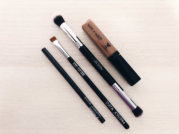 The Top Eyebrow Brush For Concealing