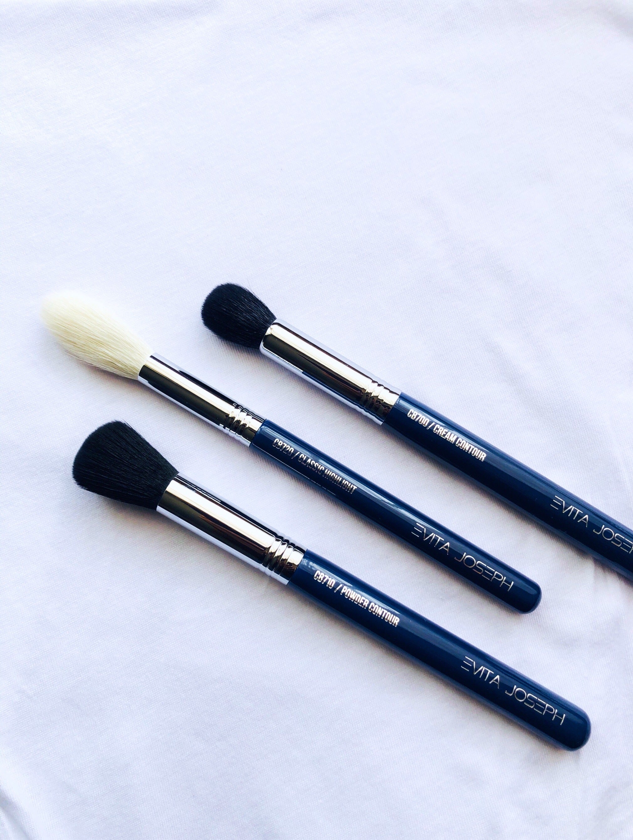 3PCS TOURLIGHT BRUSH COLLECTION