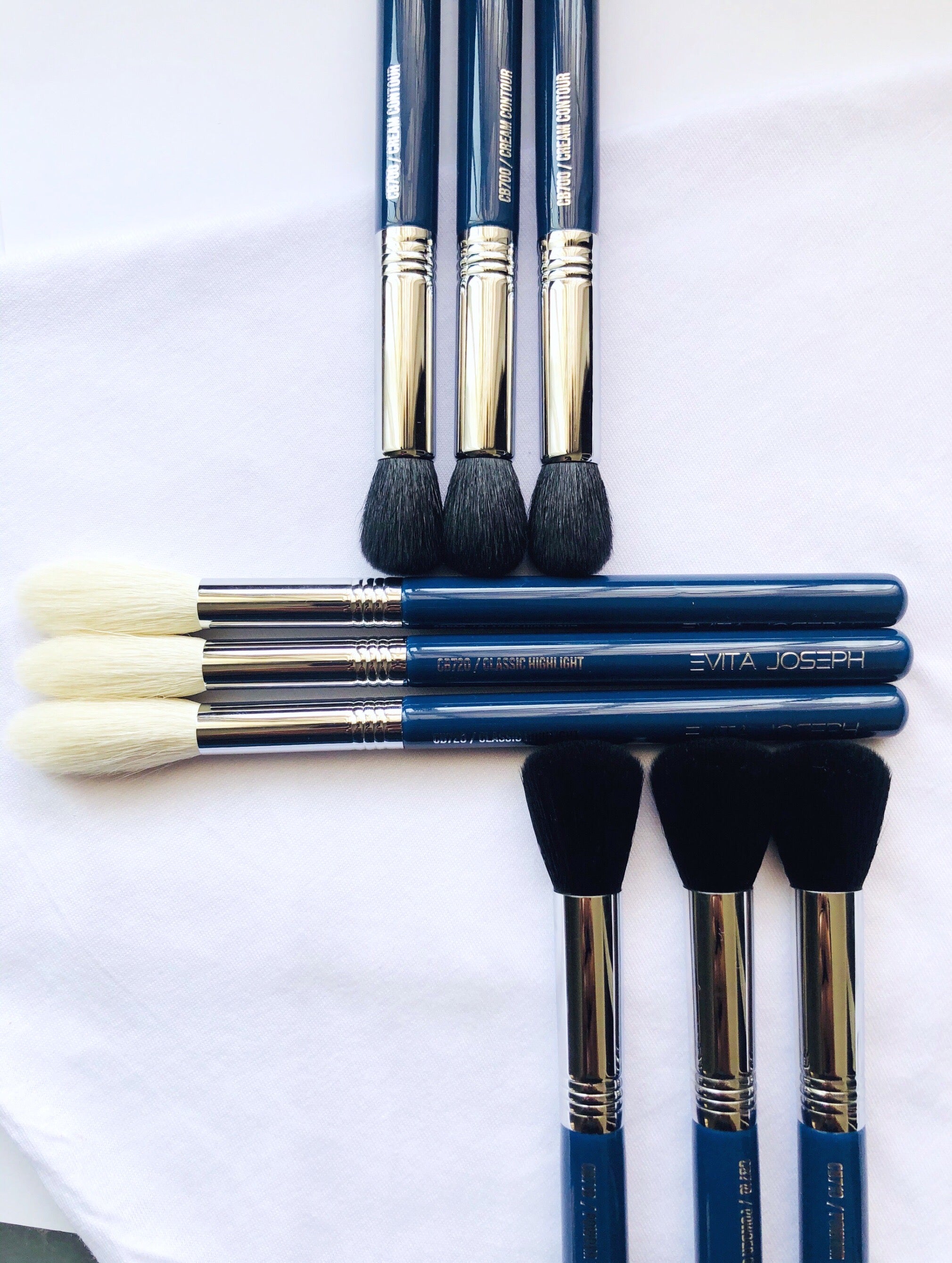 3PCS TOURLIGHT BRUSH COLLECTION